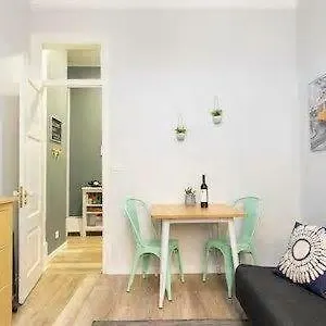 lisbon-charming-apartment.hotels-lisbon-portugal.com/
